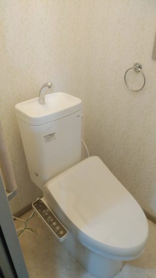 トイレのロータンク取替